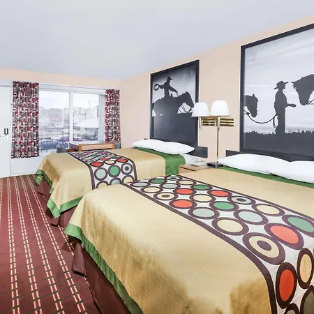 Super 8 By Wyndham Longview/I-20-2