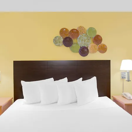 Travelodge By Wyndham San Francisco Central-2