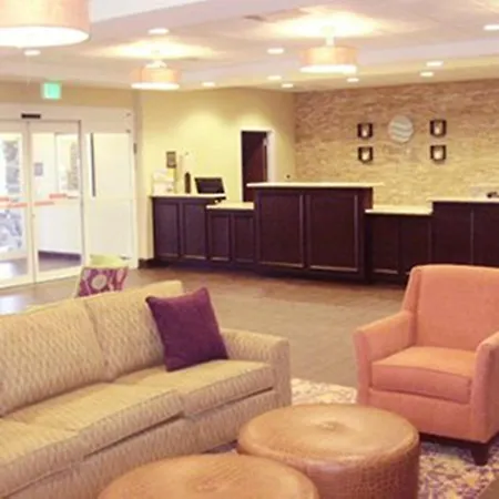 Comfort Inn & Suites Dothan East-2