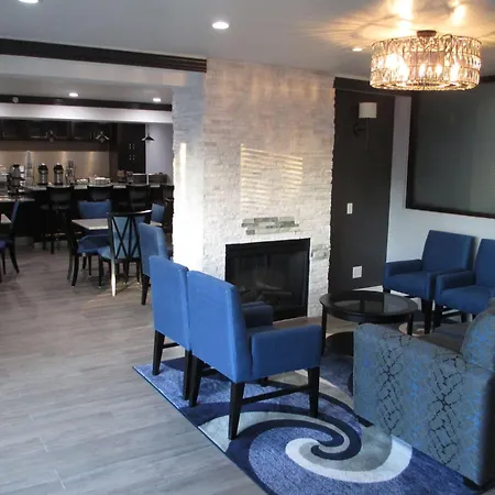 Best Western Plus Diamond Valley Inn-3