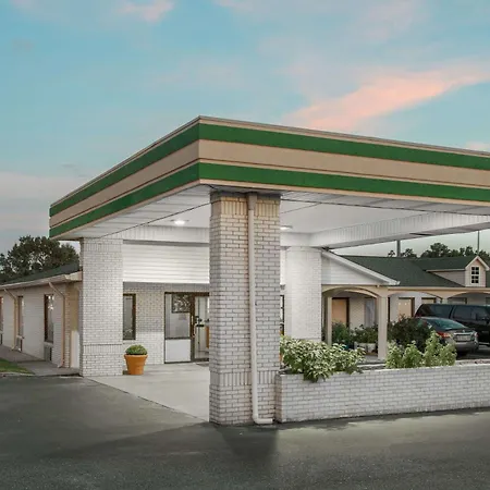 Super 8 By Wyndham Sumter-2