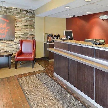Red Roof Inn Toledo University-3