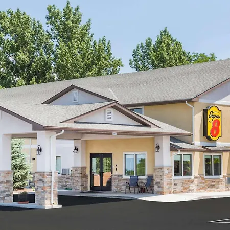 Super 8 By Wyndham Montrose-2