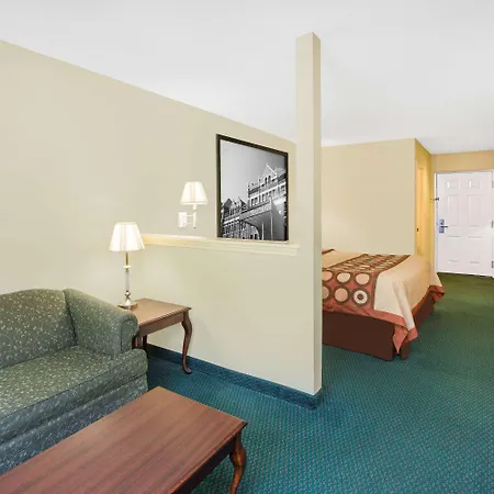 Super 8 By Wyndham Montgomery I-65-2