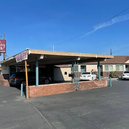 Holiday Motel-3