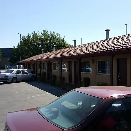 Slumber Motel-2