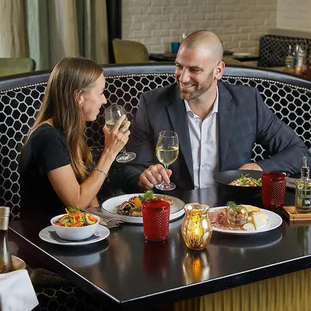 Intercontinental Montreal By Ihg-2