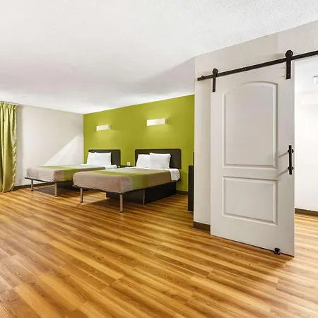 Motel 6 Indianapolis In-2