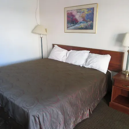 Budget Inn Express Bismarck-2