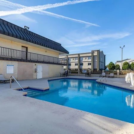 Days Inn By Wyndham Florence/I-95 North-2