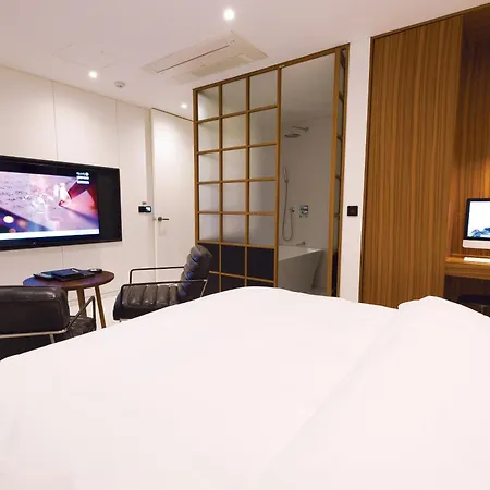 Hotel The Artist Yeoksam-3