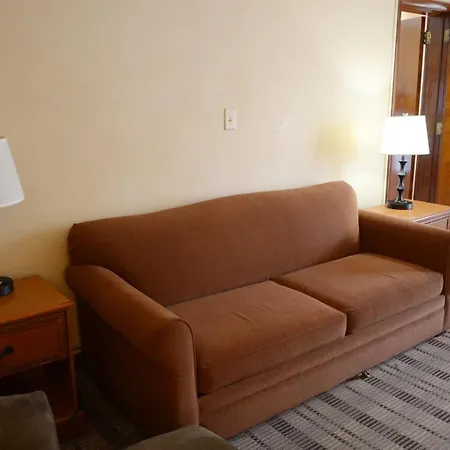 Rodeway Inn Lynchburg Near University-2