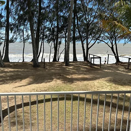Ellis Beach Oceanfront Holiday Park-3