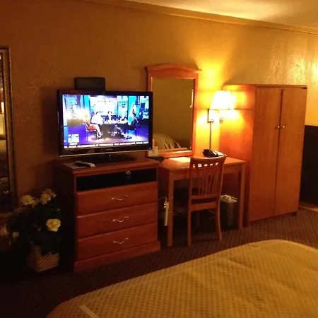 Virginia Inn-3