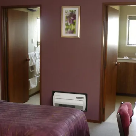 Carisbrook Motel-2