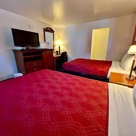 Rodeway Inn & Suites Brunswick Near Hwy 1-3