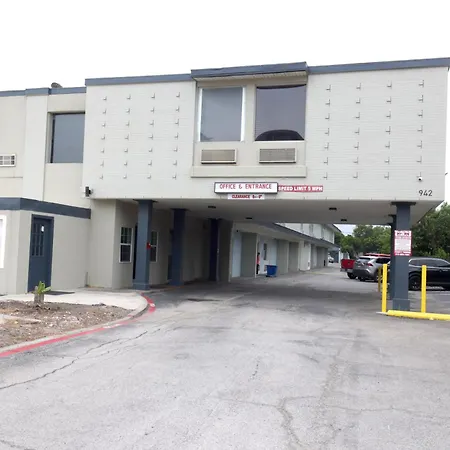 Americas Best Value Inn San Antonio Airport South-2