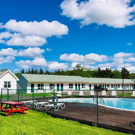 Anne Shirley Motel & Cottages-3
