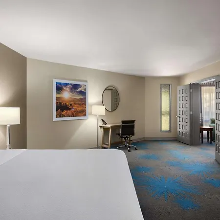Days Inn By Wyndham Klamath Falls-3