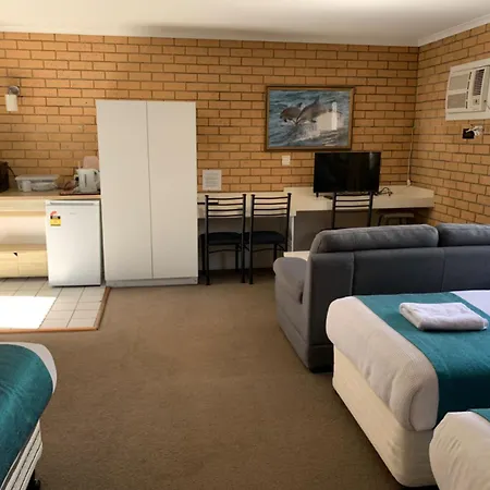 Aspley Pioneer Motel-2