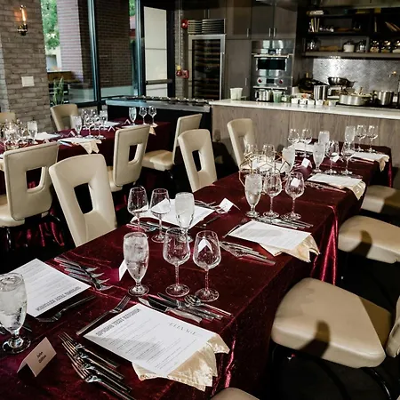 Epicurean Hotel, Autograph Collection-2