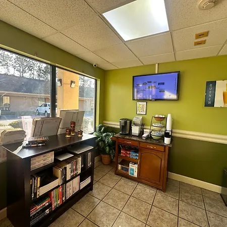Guest Cottage & Suites By Oyo Brunswick-Golden Isles-2