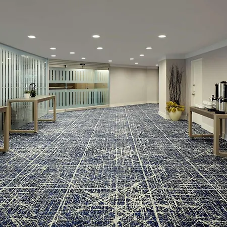 Doubletree By Hilton Montreal-2