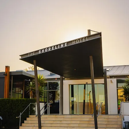 Shoreline Hotel-2