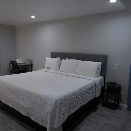 Capri Suites Anaheim-2