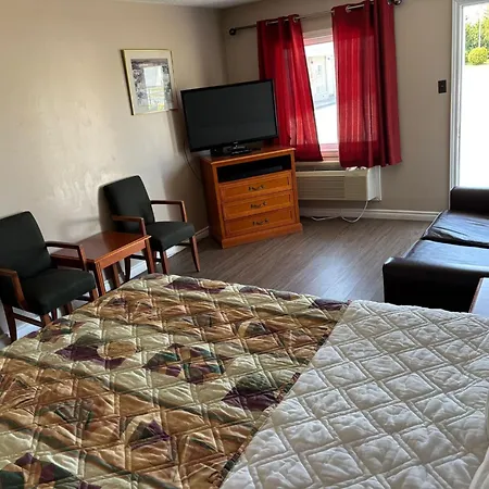 Seven Oakes Motel-3