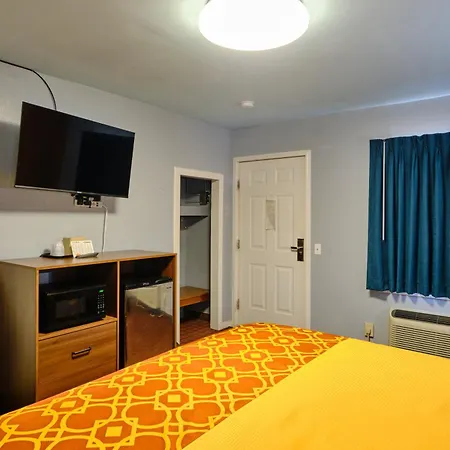 Economy Inn-3