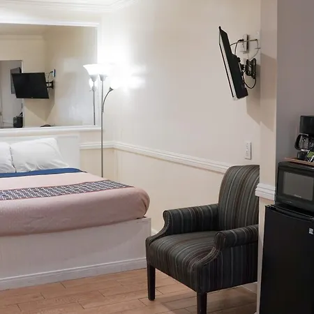 777 Motor Inn-2