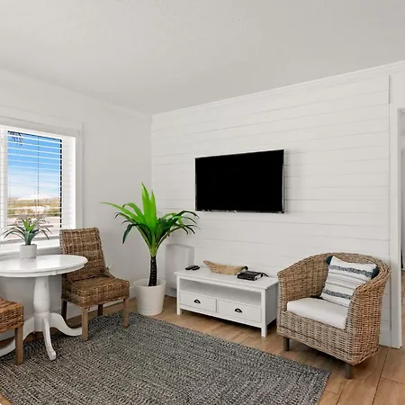 The Molloy - A Boutique Beach Resort-2