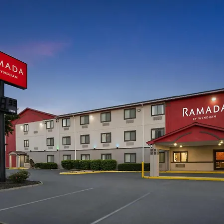Ramada By Wyndham York Harrisburg Hershey-3