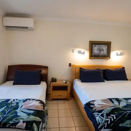 Novena Palms Motel-3