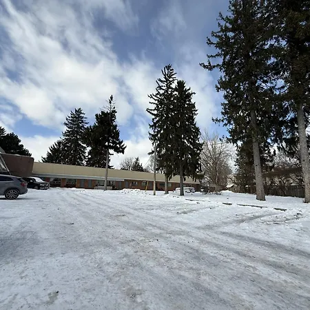 Idlewood Inn-2