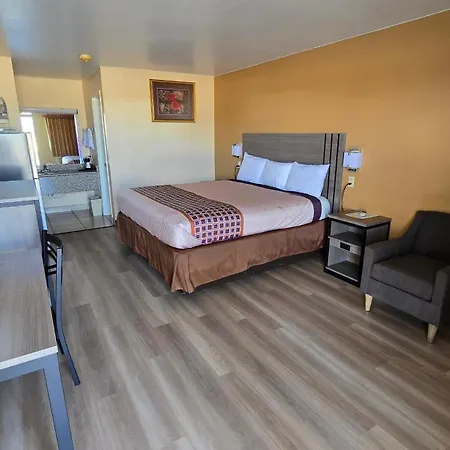 Texan Inn And Suites Monahans-3