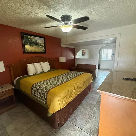 Havasu Inn & Suites-2