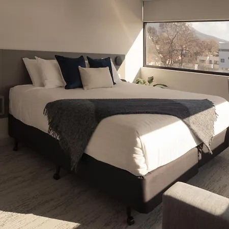 429 Apartments & Suites-2