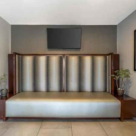 Best Western Plus Pavilions-2