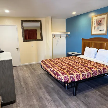 Anaheim National Inn-3