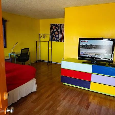 9 Palms Inn-2