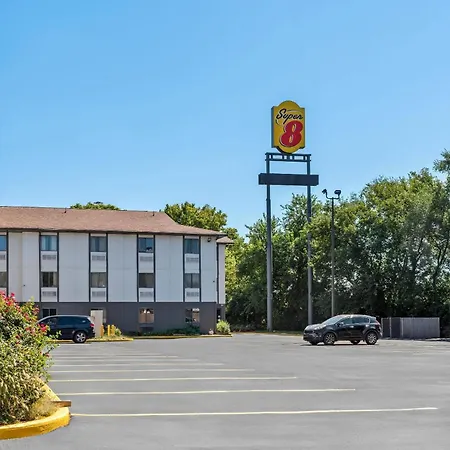 Super 8 By Wyndham Terre Haute-3