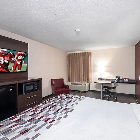 Red Roof Inn Prattville-3