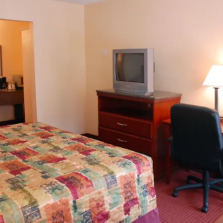 Relax Inn & Suites El Cajon-3