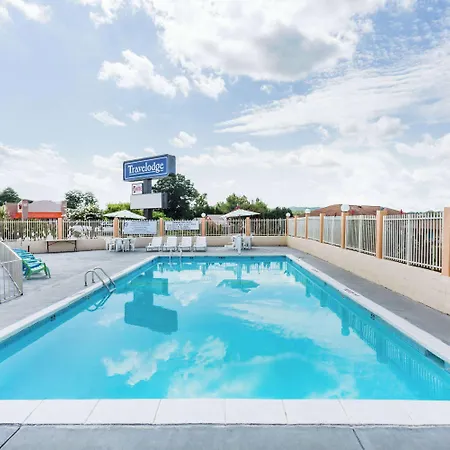 Travelodge By Wyndham Ridgeway Martinsville Area-2