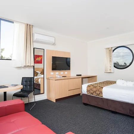 Mahoneys Motor Inn-2