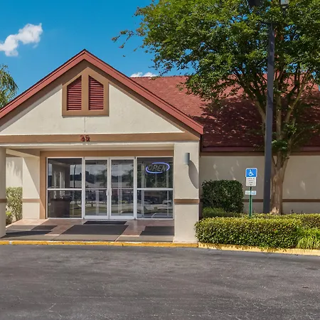 Red Roof Inn & Suites Brunswick I-95-2