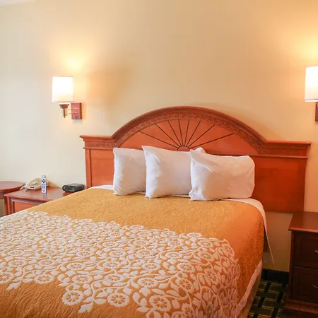 Rose Garden Inn & Suites Thomasville-3