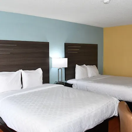 Baymont By Wyndham Macon I-75-2